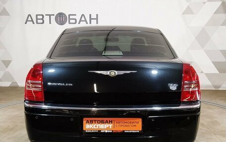 Chrysler 300C II, 2007 год, 1 049 000 рублей, 5 фотография