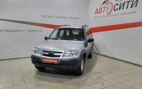 Chevrolet Niva I рестайлинг, 2016 год, 750 000 рублей, 3 фотография