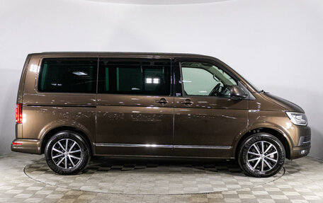 Volkswagen Multivan T6 рестайлинг, 2018 год, 5 200 000 рублей, 4 фотография