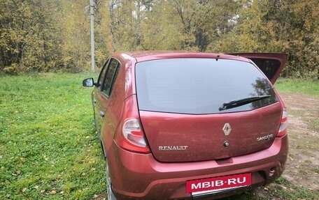 Renault Sandero I, 2010 год, 700 000 рублей, 8 фотография