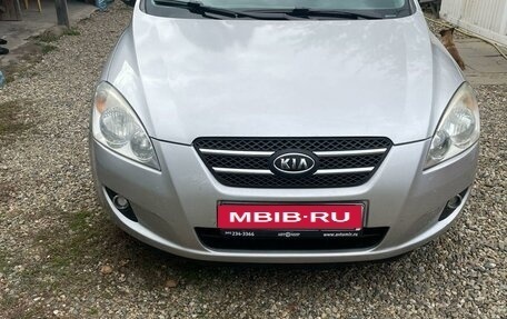 KIA cee'd I рестайлинг, 2009 год, 620 000 рублей, 1 фотография