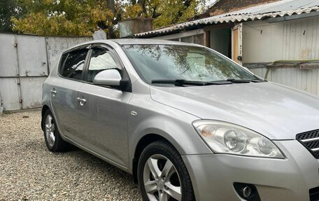 KIA cee'd I рестайлинг, 2009 год, 620 000 рублей, 2 фотография