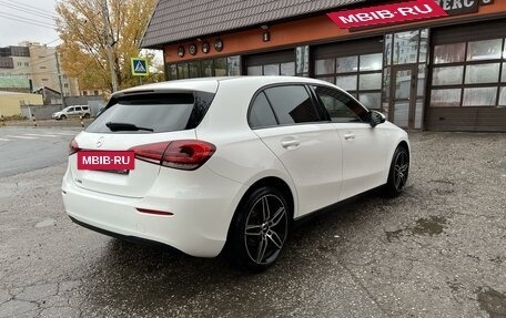 Mercedes-Benz A-Класс, 2019 год, 2 850 000 рублей, 5 фотография