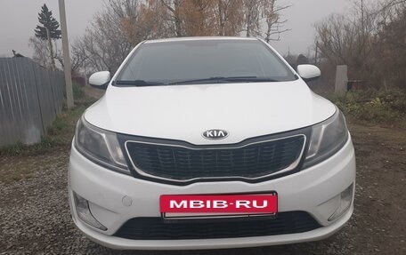 KIA Rio III рестайлинг, 2014 год, 850 000 рублей, 2 фотография