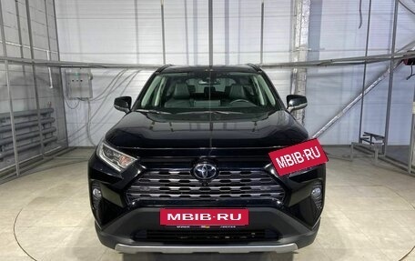 Toyota RAV4, 2021 год, 3 939 000 рублей, 2 фотография