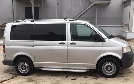 Volkswagen Transporter T5 рестайлинг, 2008 год, 1 500 000 рублей, 3 фотография