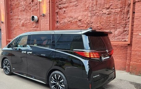 Toyota Alphard, 2024 год, 18 130 000 рублей, 5 фотография