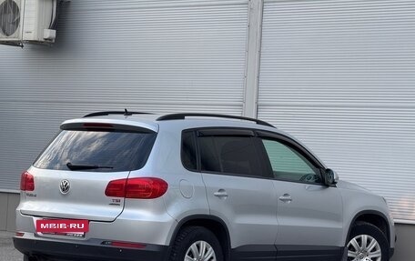 Volkswagen Tiguan I, 2012 год, 1 015 000 рублей, 2 фотография