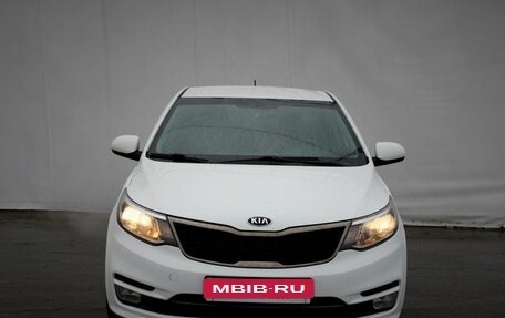 KIA Rio III рестайлинг, 2016 год, 940 000 рублей, 2 фотография