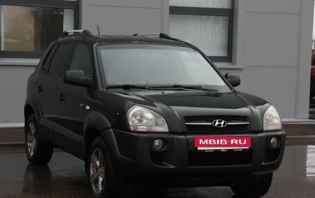 Hyundai Tucson III, 2007 год, 849 000 рублей, 3 фотография