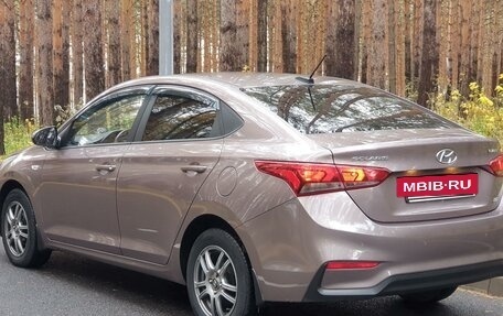 Hyundai Solaris II рестайлинг, 2019 год, 1 590 000 рублей, 5 фотография