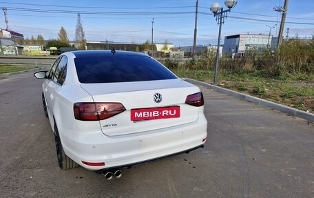 Volkswagen Jetta VI, 2015 год, 1 330 000 рублей, 5 фотография