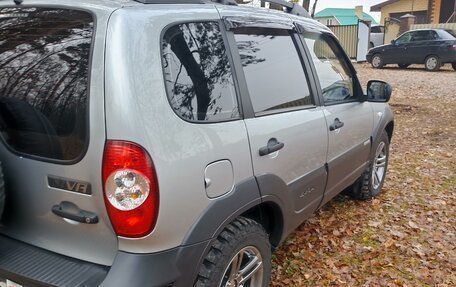 Chevrolet Niva I рестайлинг, 2015 год, 750 000 рублей, 13 фотография