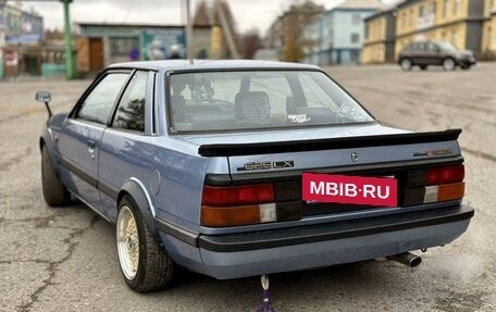 Mazda 626, 1985 год, 500 000 рублей, 5 фотография