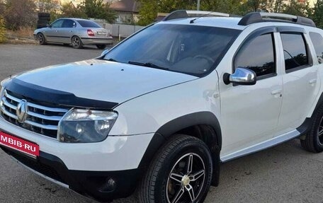 Renault Duster I рестайлинг, 2015 год, 855 000 рублей, 2 фотография