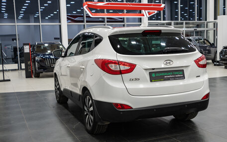 Hyundai ix35 I рестайлинг, 2014 год, 1 400 000 рублей, 8 фотография