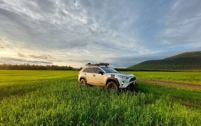 Toyota RAV4, 2019 год, 4 000 000 рублей, 1 фотография