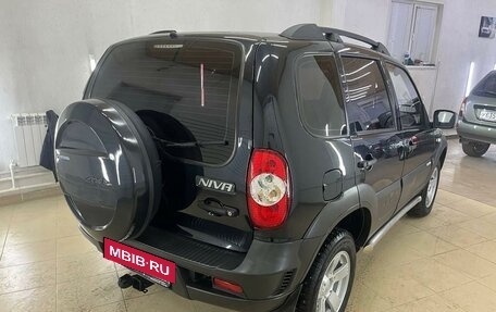 Chevrolet Niva I рестайлинг, 2014 год, 698 000 рублей, 11 фотография