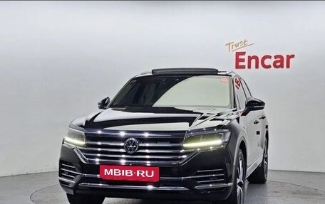 Volkswagen Touareg III, 2020 год, 5 700 000 рублей, 3 фотография