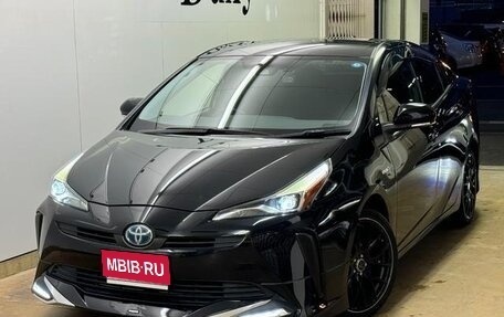 Toyota Prius IV XW50, 2019 год, 1 600 222 рублей, 1 фотография