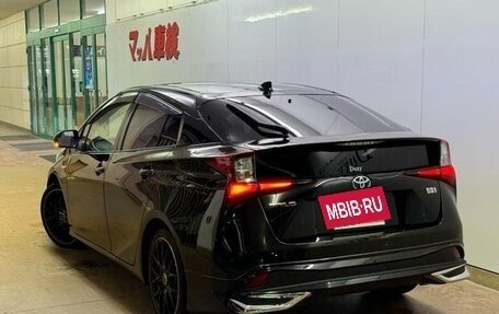 Toyota Prius IV XW50, 2019 год, 1 600 222 рублей, 3 фотография