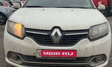 Renault Logan II, 2014 год, 700 000 рублей, 4 фотография