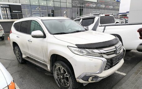 Mitsubishi Pajero Sport III рестайлинг, 2018 год, 3 399 000 рублей, 2 фотография