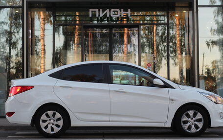 Hyundai Solaris II рестайлинг, 2015 год, 1 215 000 рублей, 3 фотография