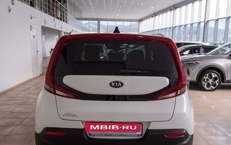 KIA Soul III, 2019 год, 2 300 000 рублей, 5 фотография