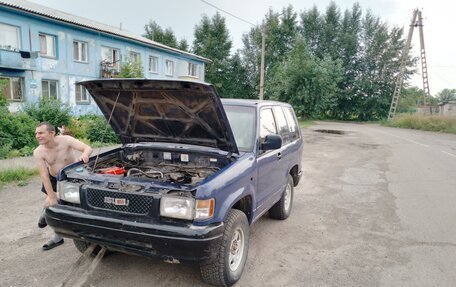 Isuzu Bighorn II, 1991 год, 180 000 рублей, 2 фотография