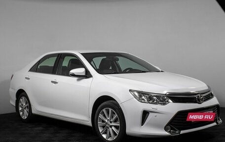 Toyota Camry, 2016 год, 1 900 000 рублей, 4 фотография