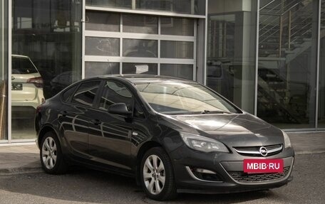 Opel Astra J, 2013 год, 635 000 рублей, 3 фотография