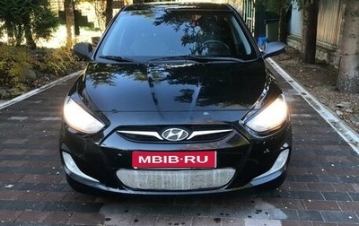 Hyundai Solaris II рестайлинг, 2014 год, 780 000 рублей, 1 фотография