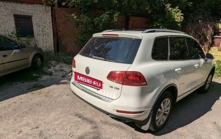 Volkswagen Touareg III, 2011 год, 2 500 000 рублей, 12 фотография