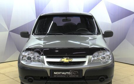 Chevrolet Niva I рестайлинг, 2011 год, 532 800 рублей, 8 фотография