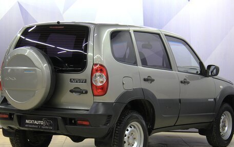 Chevrolet Niva I рестайлинг, 2011 год, 532 800 рублей, 5 фотография