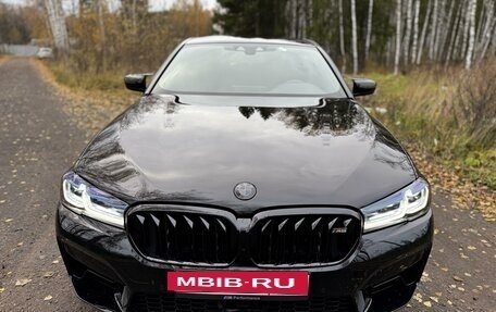 BMW 5 серия, 2018 год, 4 550 000 рублей, 13 фотография