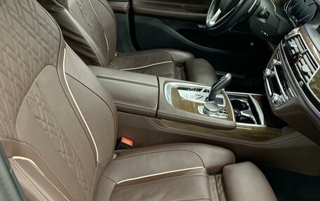 BMW 7 серия, 2016 год, 4 400 000 рублей, 9 фотография