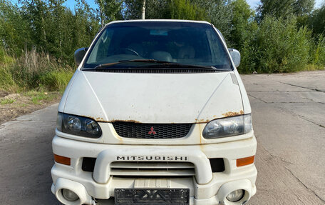 Mitsubishi Delica IV, 2005 год, 385 000 рублей, 2 фотография