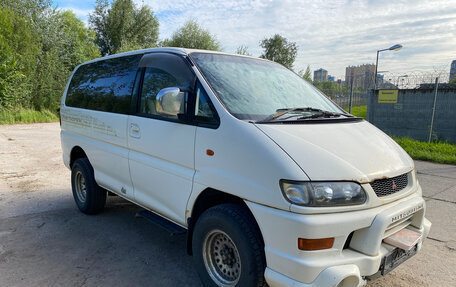 Mitsubishi Delica IV, 2005 год, 385 000 рублей, 6 фотография