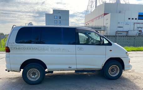 Mitsubishi Delica IV, 2005 год, 385 000 рублей, 7 фотография