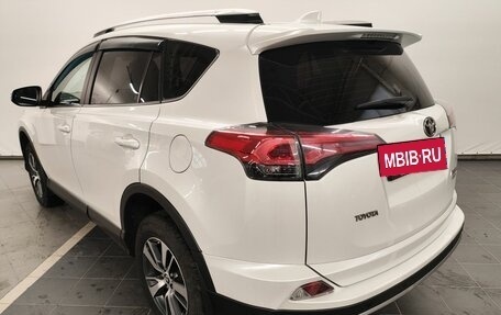 Toyota RAV4, 2018 год, 2 699 000 рублей, 3 фотография