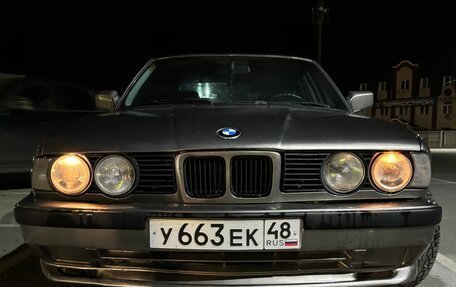 BMW 5 серия, 1993 год, 660 000 рублей, 1 фотография