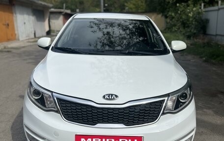 KIA Rio III рестайлинг, 2017 год, 1 100 000 рублей, 1 фотография