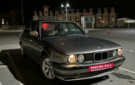 BMW 5 серия, 1993 год, 660 000 рублей, 2 фотография