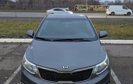 KIA Rio III рестайлинг, 2015 год, 1 067 000 рублей, 9 фотография