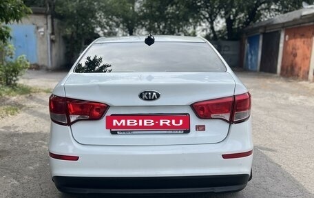 KIA Rio III рестайлинг, 2017 год, 1 100 000 рублей, 3 фотография