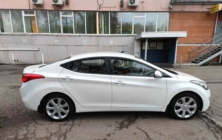 Hyundai Elantra V, 2011 год, 1 300 000 рублей, 3 фотография