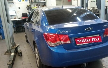 Chevrolet Cruze II, 2011 год, 660 000 рублей, 4 фотография