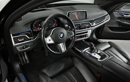 BMW 7 серия, 2019 год, 6 399 000 рублей, 9 фотография